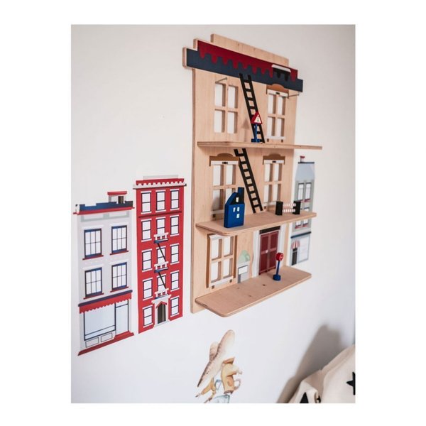Plywood shelf with stickers `New York`